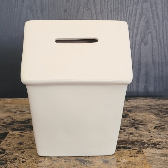 Rae DUNN Piggy Bank Rainy Day Fund Birdhouse - Picture 3 of 4